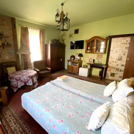 Hotelowe Starowka Bed & Breakfast