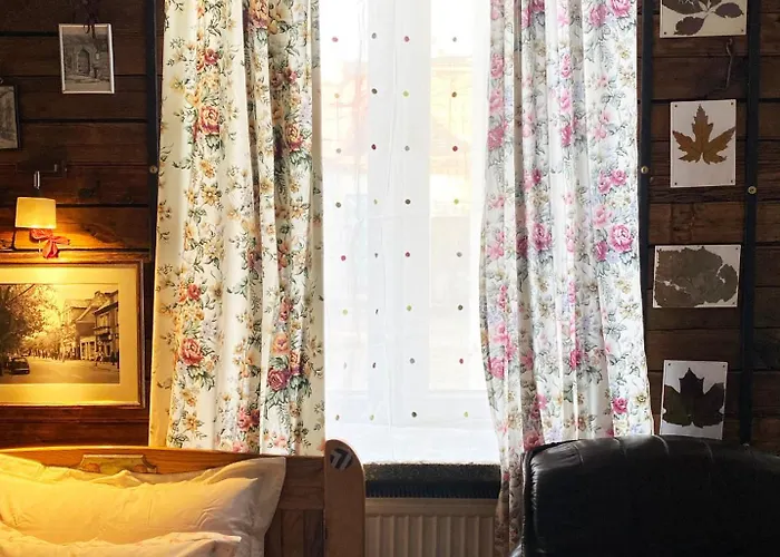 Hotelowe Starówka Nocleg ze śniadaniem 3*